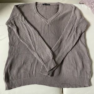Brandy Melville Dusty Purple V-Neck Ribbed Pullover Sweater